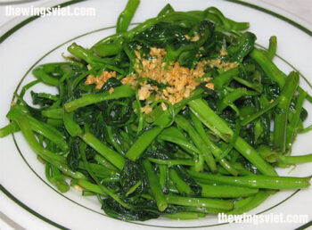 ăn rau muống có bị mất sữa không