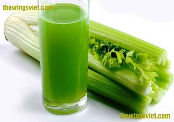 cần tây chứa nhiều vitamin