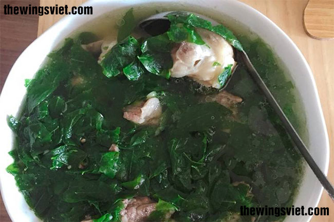móng giò nấu canh rau ngót