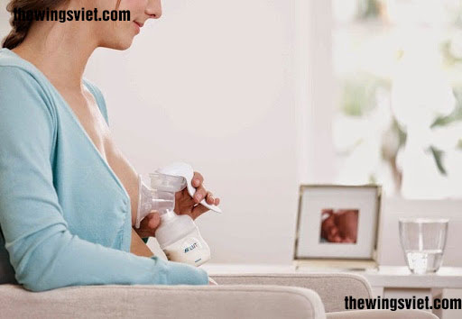 mẹ ít sữa có nên dùng máy hút sữa