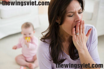 Thức khuya có ảnh hưởng đến sữa mẹ không?