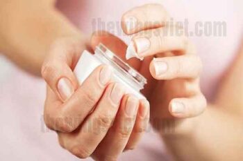 Phụ nữ sau sinh có dùng được mỹ phẩm không